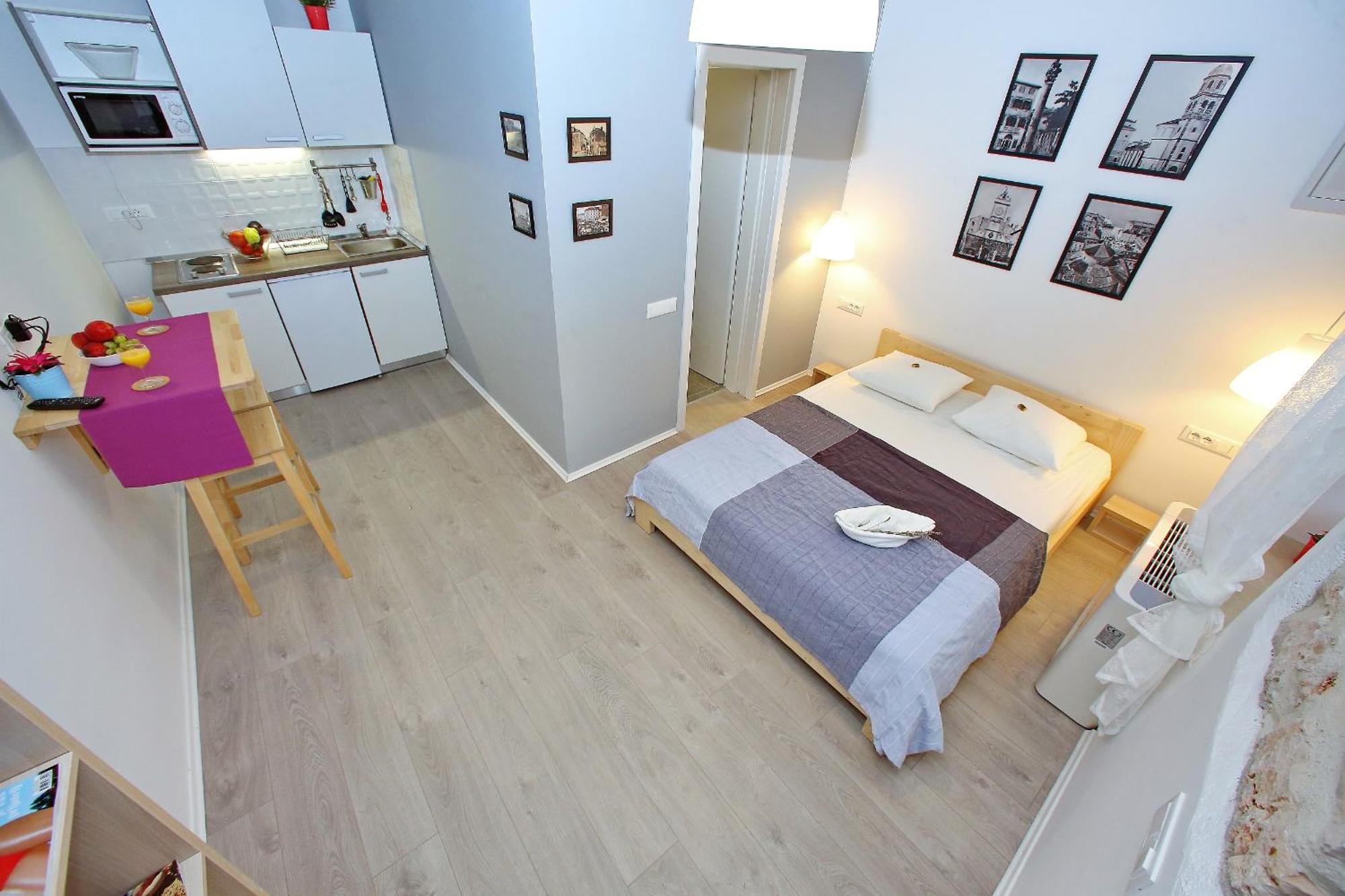 Guverna New City Accommodation Zadar Bagian luar foto