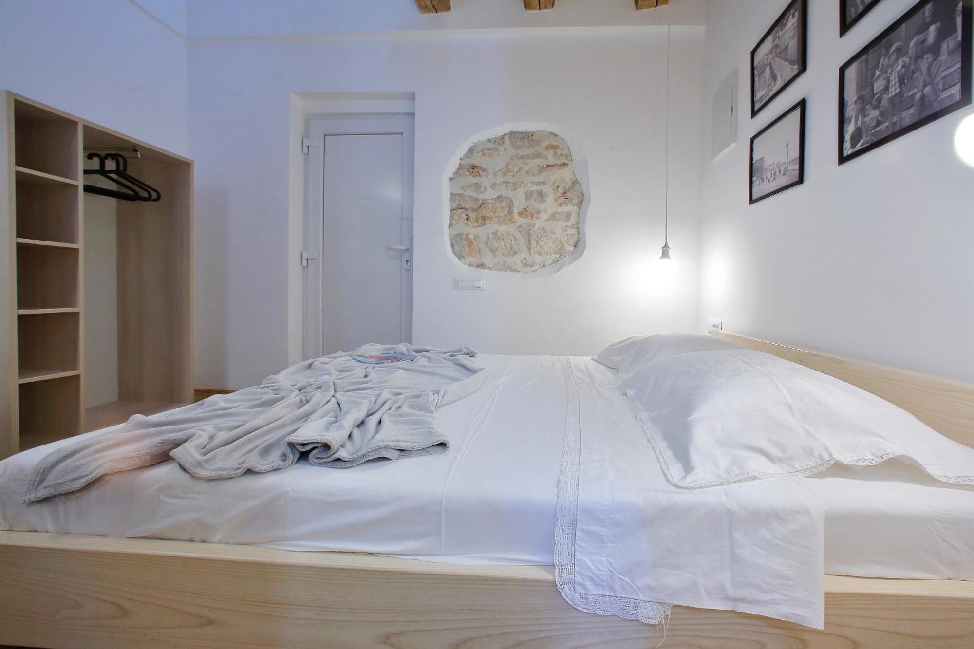 Guverna New City Accommodation Zadar Bagian luar foto