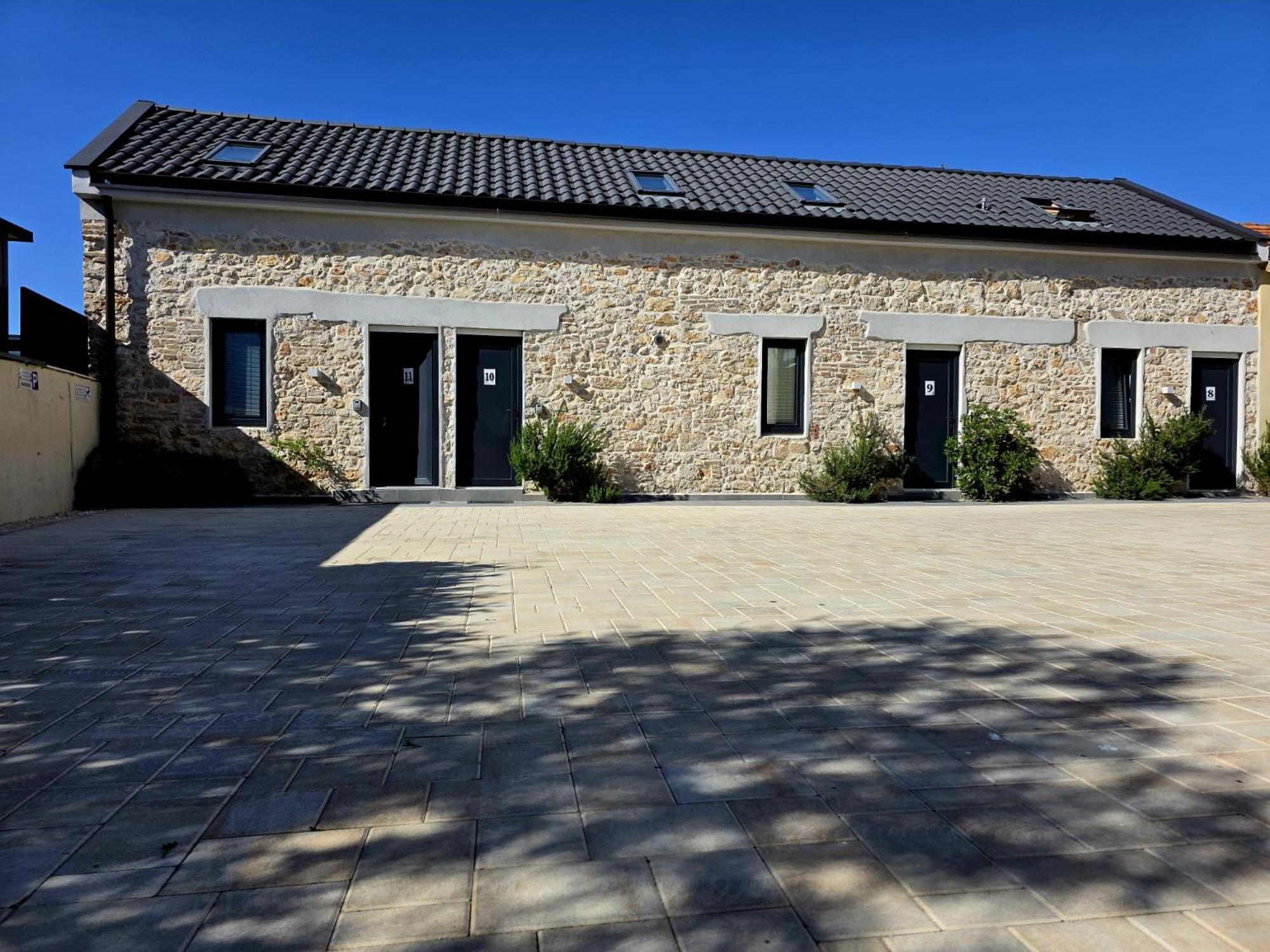 Guverna New City Accommodation Zadar Bagian luar foto
