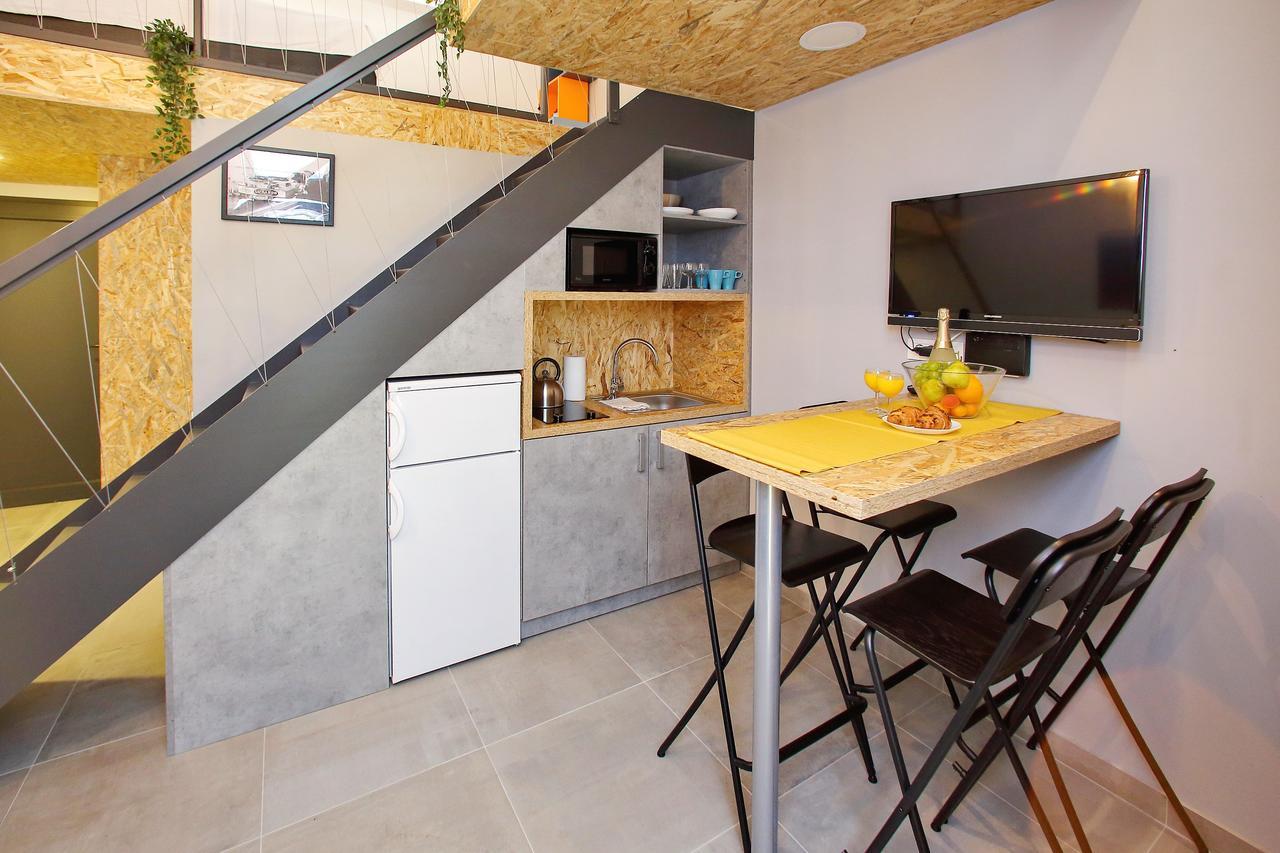 Guverna New City Accommodation Zadar Bagian luar foto