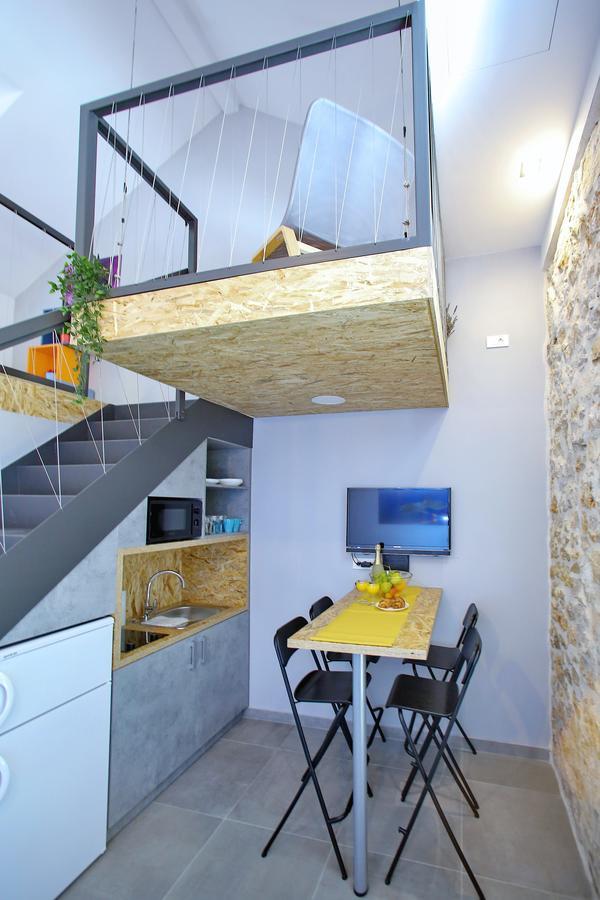 Guverna New City Accommodation Zadar Bagian luar foto