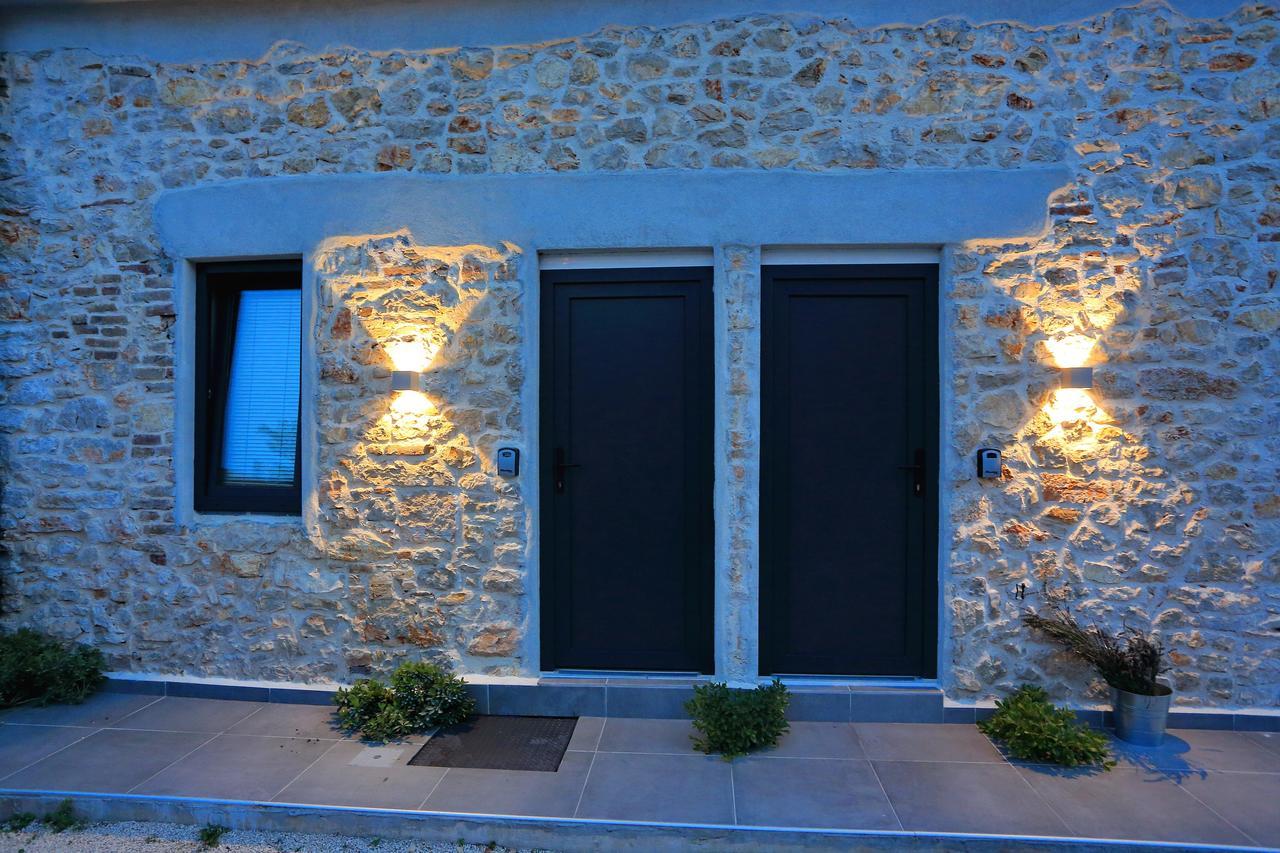 Guverna New City Accommodation Zadar Bagian luar foto